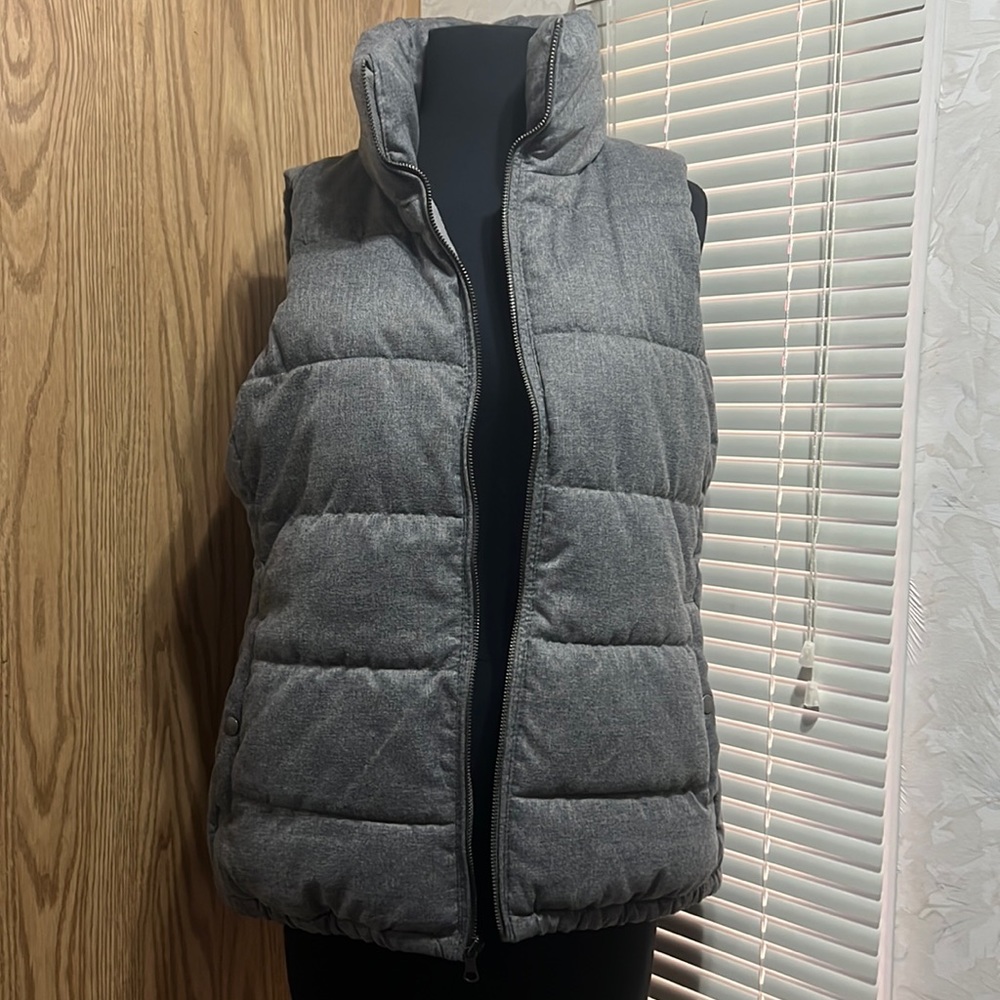Old Navy Gray Puffer Vest
